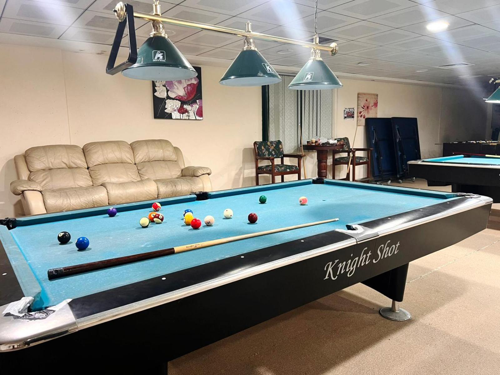 Homestay Cove Partition In Tecom Near Internet Metro Dubai