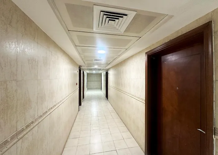 Cove Partition Room In Tecom Near Internet City Metro
