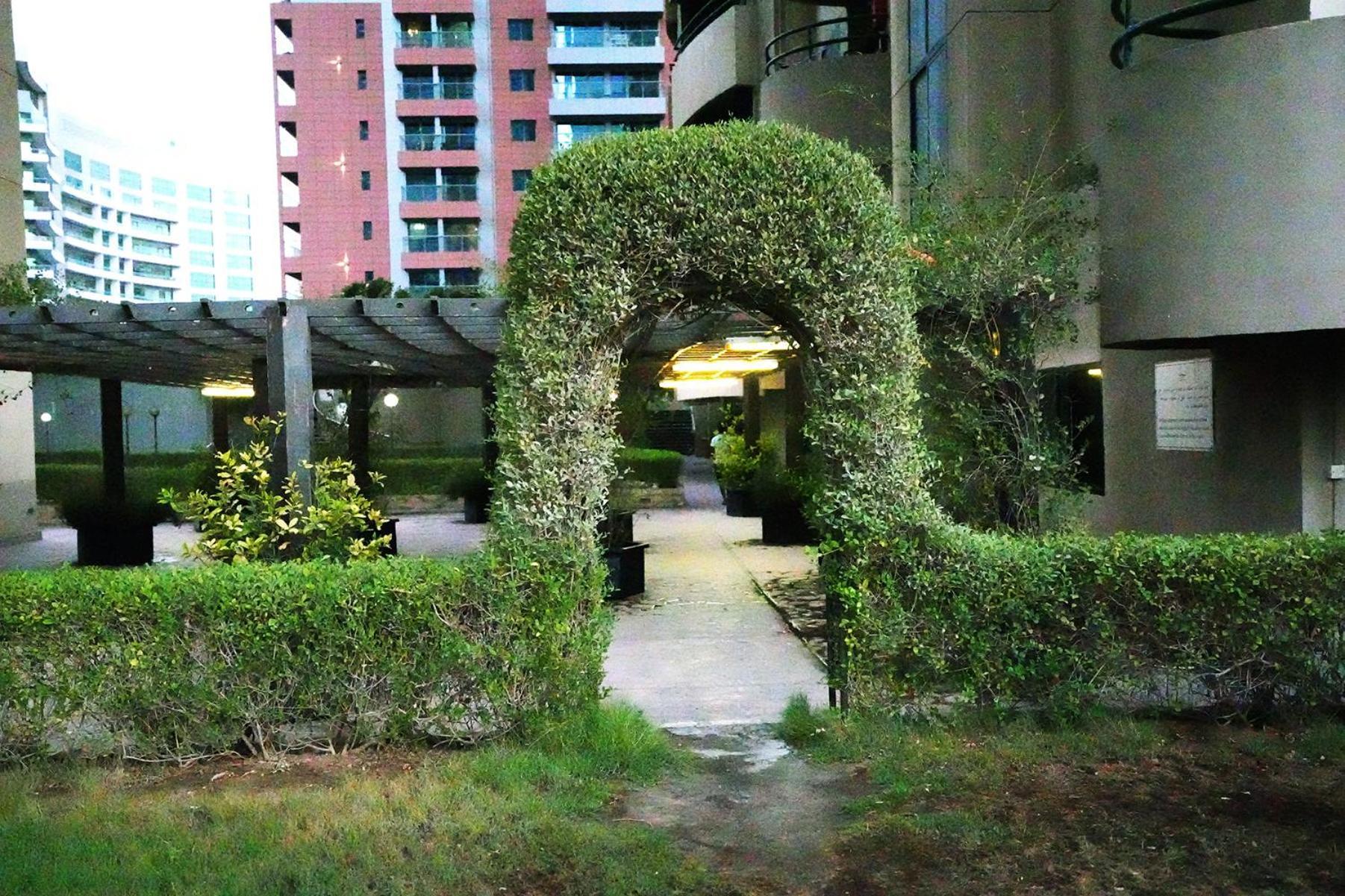 Cove Partition In Tecom Near Internet Metro Dubai